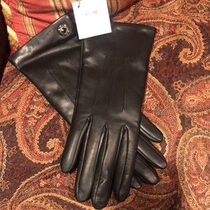 Coach leather gloves